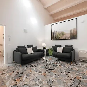 https://zuara9room.riccione-hotels.org