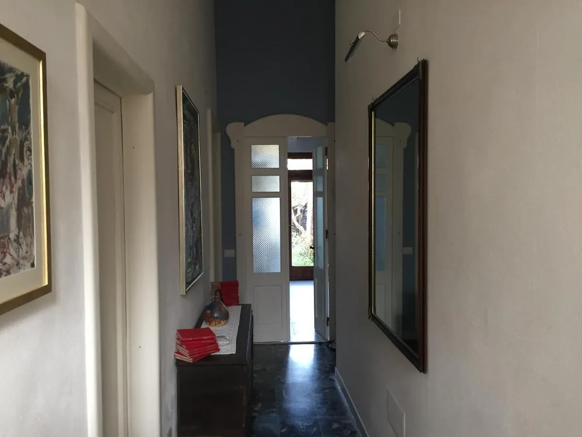 Villa Serra B&B Iun E6769 Oristano Bed and breakfast